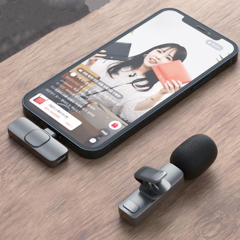Wireless Lavalier Microphone Portable Audio Video Recording Mini Mic